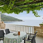 Apartman In With House Sea View Saplunara